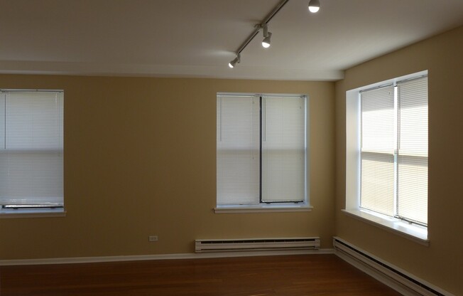 1 bed, 1 bath, 673 sqft, $1,795, Unit 205