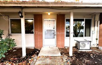 2 beds, 1 bath, $1,395, Unit #7