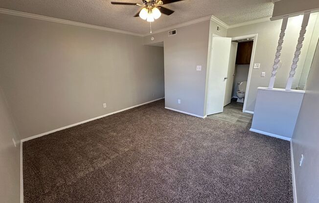 2 beds, 2 baths, 943 sqft, $855, Unit 1110