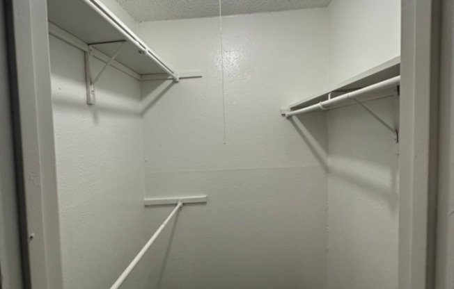 2 beds, 2 baths, 1,078 sqft, $1,635