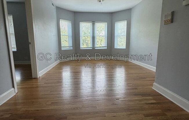 702 Reba Place