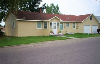 2 Bedroom Home with Fenced Yard and 2 Garages