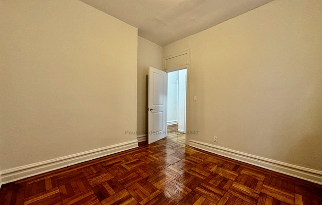 15 Woodruff Ave.