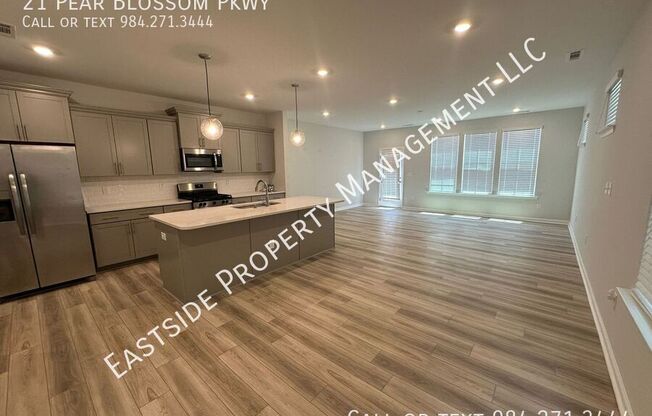 21 PEAR BLOSSOM PKWY