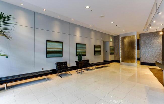 1 bed, 1 bath, 700 sqft, $2,750, Unit 1213