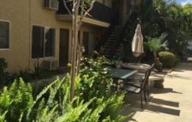 1 bed, 1 bath, $1,895, Unit 4571 #4