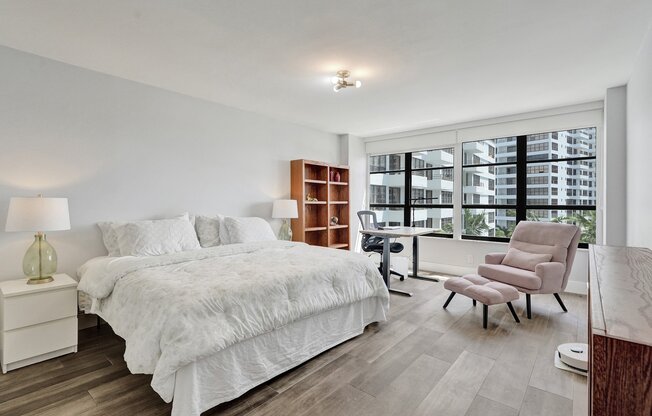 600 Three Islands Blvd