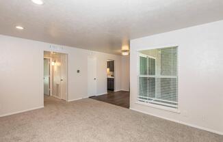 1 bed, 1 bath, 690 sqft, $1,189