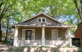 3 bed 2 bath near the University of Memphis