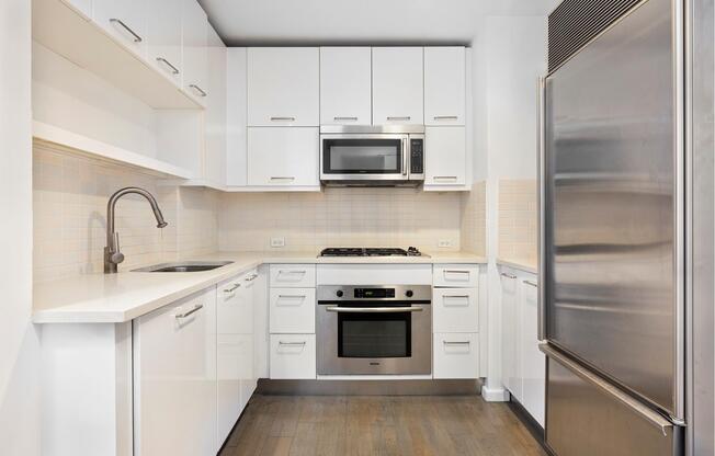 1 bed, 1 bath, $3,950, Unit 11J