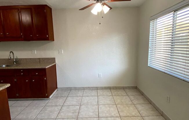 1 bed, 1 bath, 800 sqft, $2,200