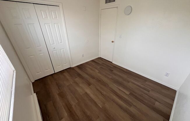 2 beds, 1 bath, 850 sqft, $825, Unit TU3050-12