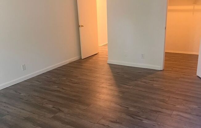 1 bed, 1 bath, $2,350, Unit 02