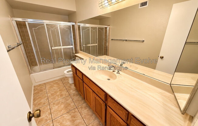 4 beds, 3 baths, 3,656 sqft, $4,500