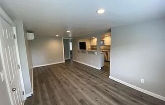 3 beds, 2 baths, 872 sqft, $1,350, Unit 627 E. 5th Ave