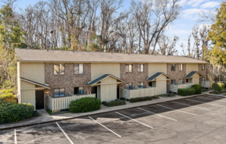 Dogwood Apartments