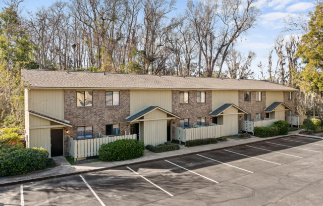 Dogwood Apartments
