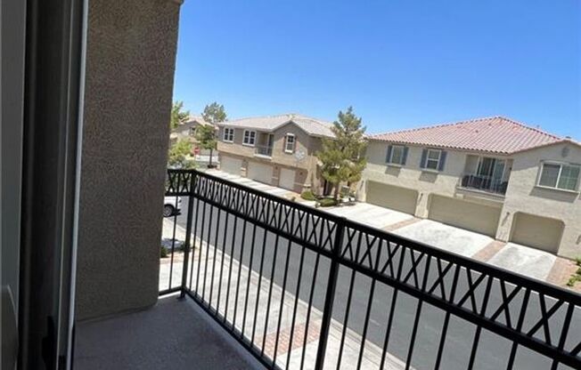 2 beds, 2 baths, $1,895, Unit 169