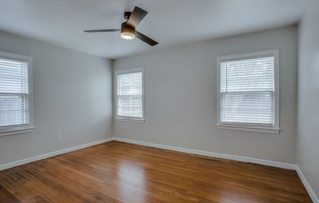 3 beds, 1 bath, $1,425