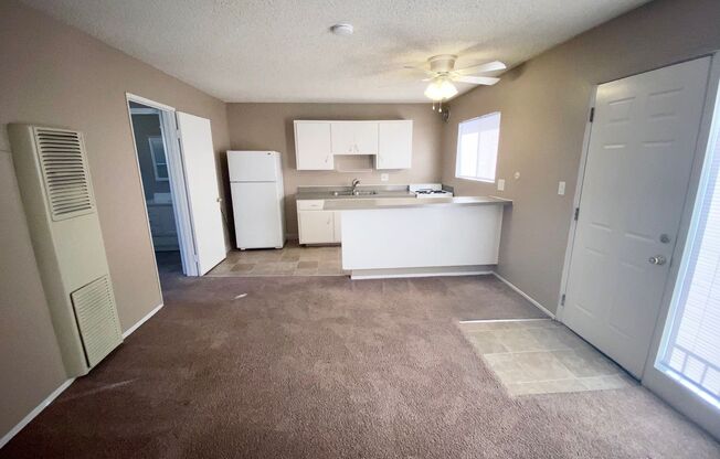 1 bed, 1 bath, 500 sqft, $1,700, Unit 11