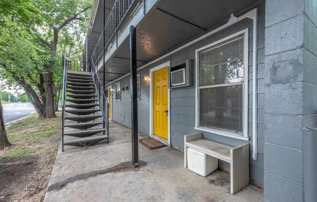 Remodeled Studio Apartments in East Austin