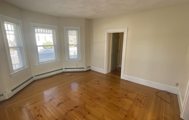 1 bed, 1 bath, 1,000 sqft, $2,350, Unit 1