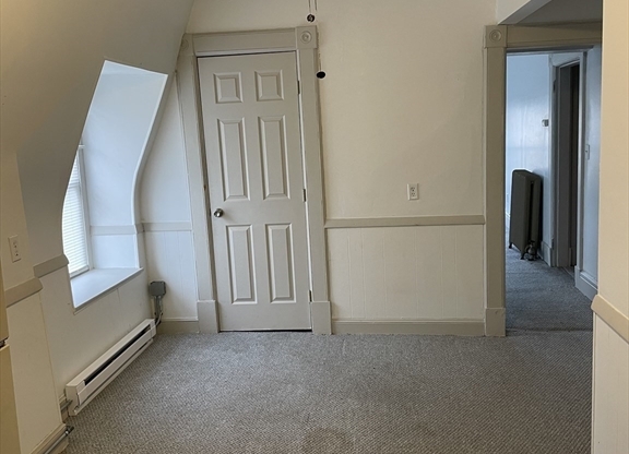 1 bed, 1 bath, 600 sqft, $1,350, Unit 4