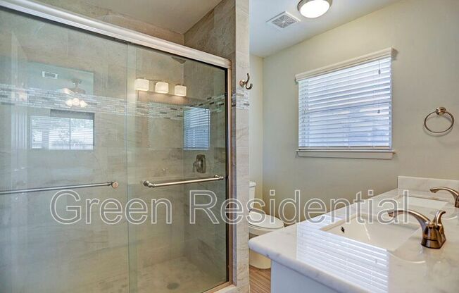 10050 HADDINGTON DR