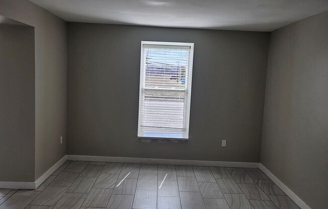 3 beds, 2 baths, 1,218 sqft, $1,450, Unit Neptune 207