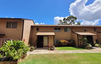 3 bed 1.5 Bath Townhouse With Beautiful View of Diamond Head.