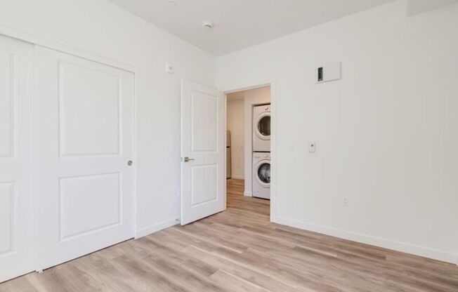 1 bed, 1 bath, 569 sqft, $1,595, Unit 404