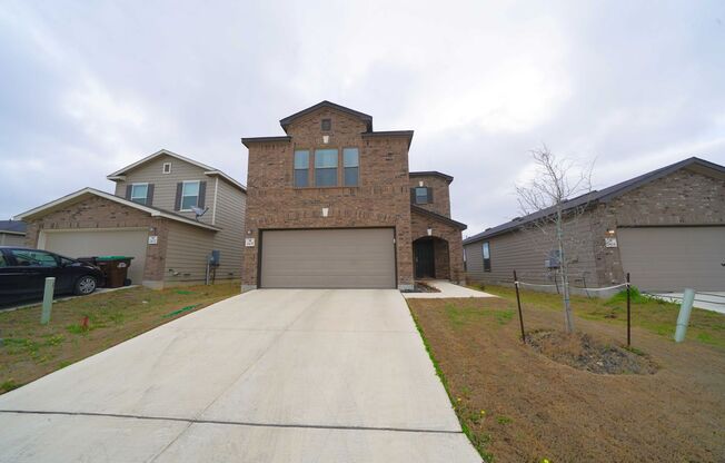 Beautiful Home Now Available in Miller Ranch! Realtor Commission: $500