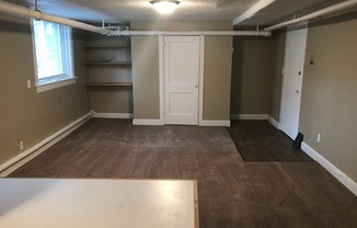 1 bed, 1 bath, 600 sqft, $928, Unit 1