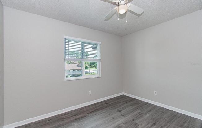 2 beds, 2 baths, 864 sqft, $1,400