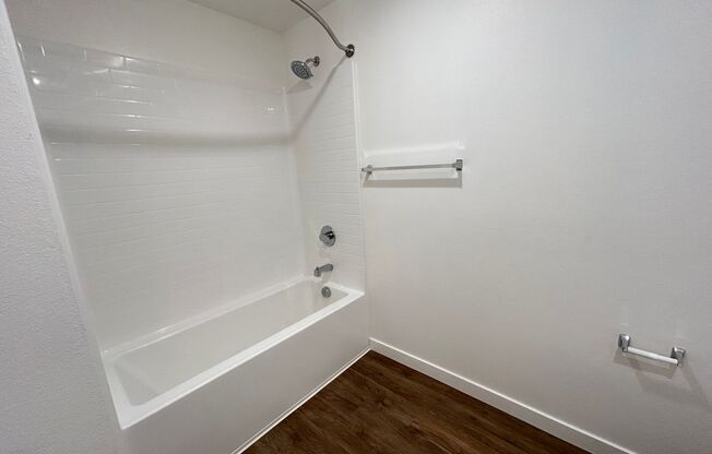 1 bed, 1 bath, 514 sqft, $2,395, Unit 2110-105