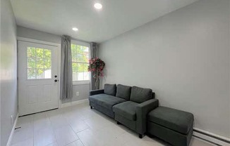 1 bed, 1 bath, 700 sqft, $2,650, Unit 1