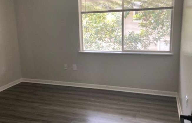 2 beds, 1 bath, 796 sqft, $1,234, Unit 1204
