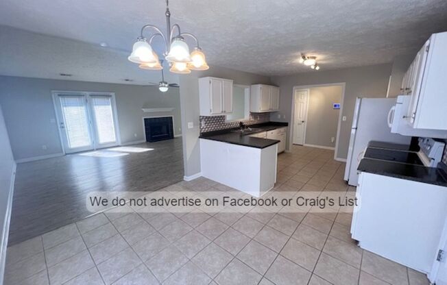 3 beds, 2 baths, $1,395