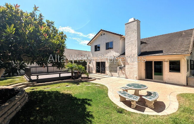 5 beds, 3.5 baths, 2,410 sqft, $5,995