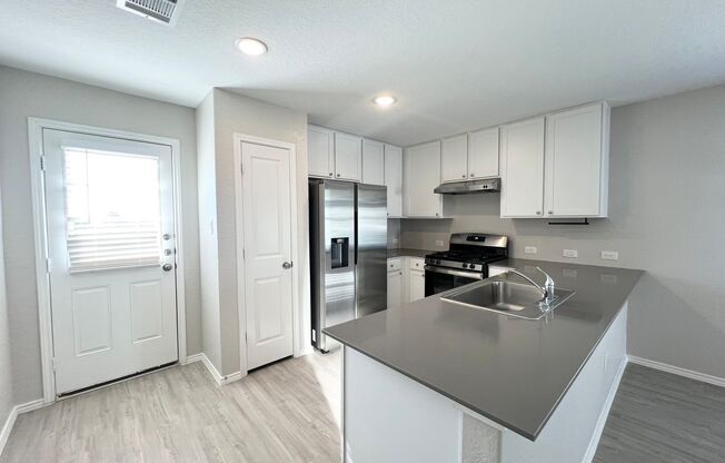 Beautiful 3/2 located in Marion, Tx