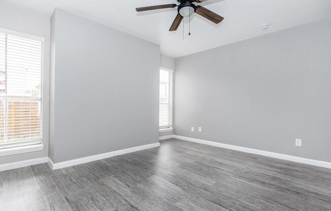 1 bed, 1 bath, 800 sqft, $1,149