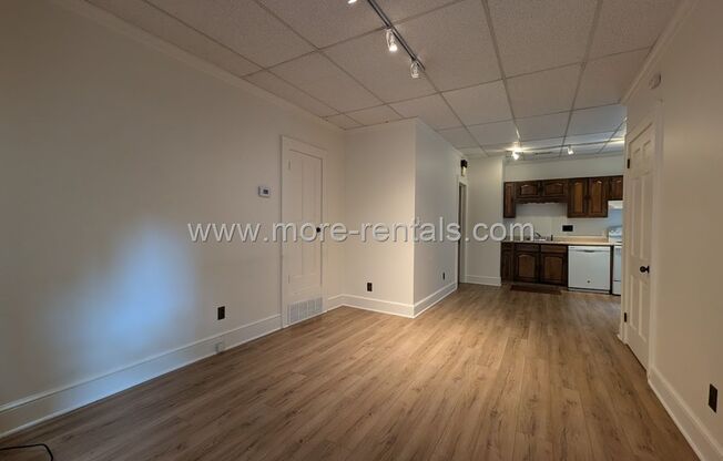 2 beds, 1 bath, 600 sqft, $1,300, Unit 51 Stewart