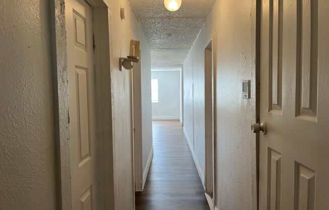 401 Riverdale Dr, San Antonio, TX. 78228