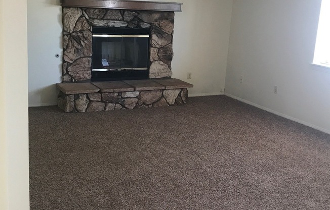 3 beds, 2 baths, $1,950