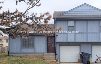 15926 W 123
