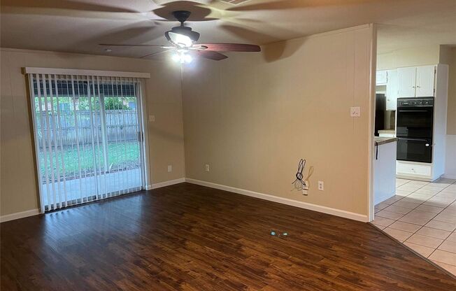 3 beds, 2 baths, $2,100