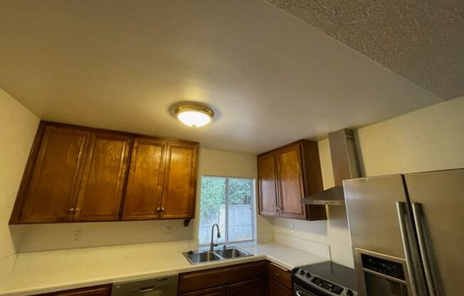 4 beds, 2 baths, $3,500