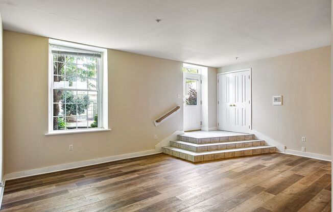 1 bed, 1 bath, 511 sqft, $1,425, Unit APT 104