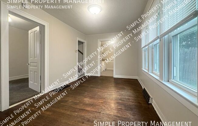 1718 CTR AVE