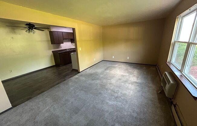 60 Bluemound Ct